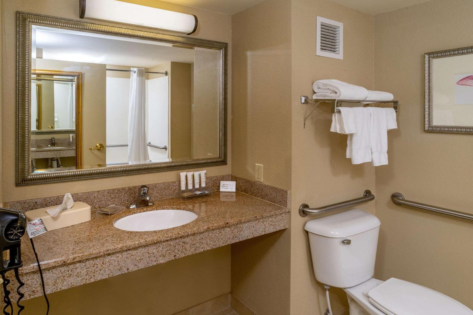 Country Inn & Suites By Radisson, Princeton, Wv Exteriér fotografie
